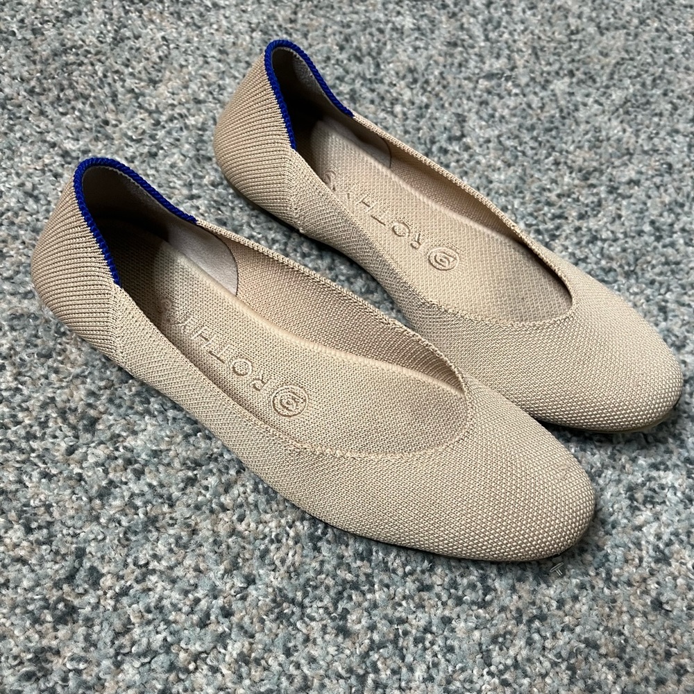 Rothy's Round Toe The Flat in Ecru Beige with Leopard Bottom Soles